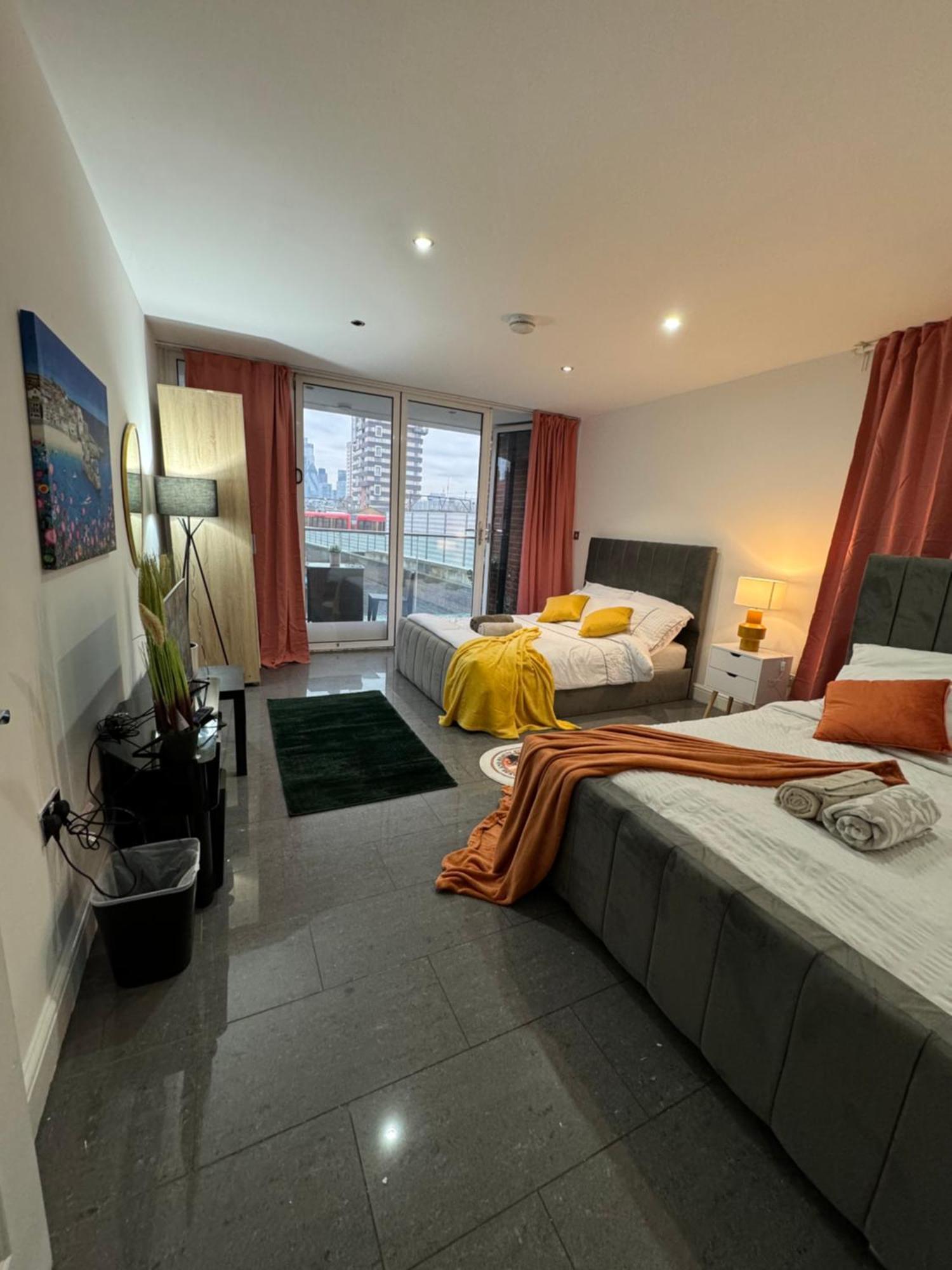 Cosy Luxurious Room In The Heart Of London Exterior photo