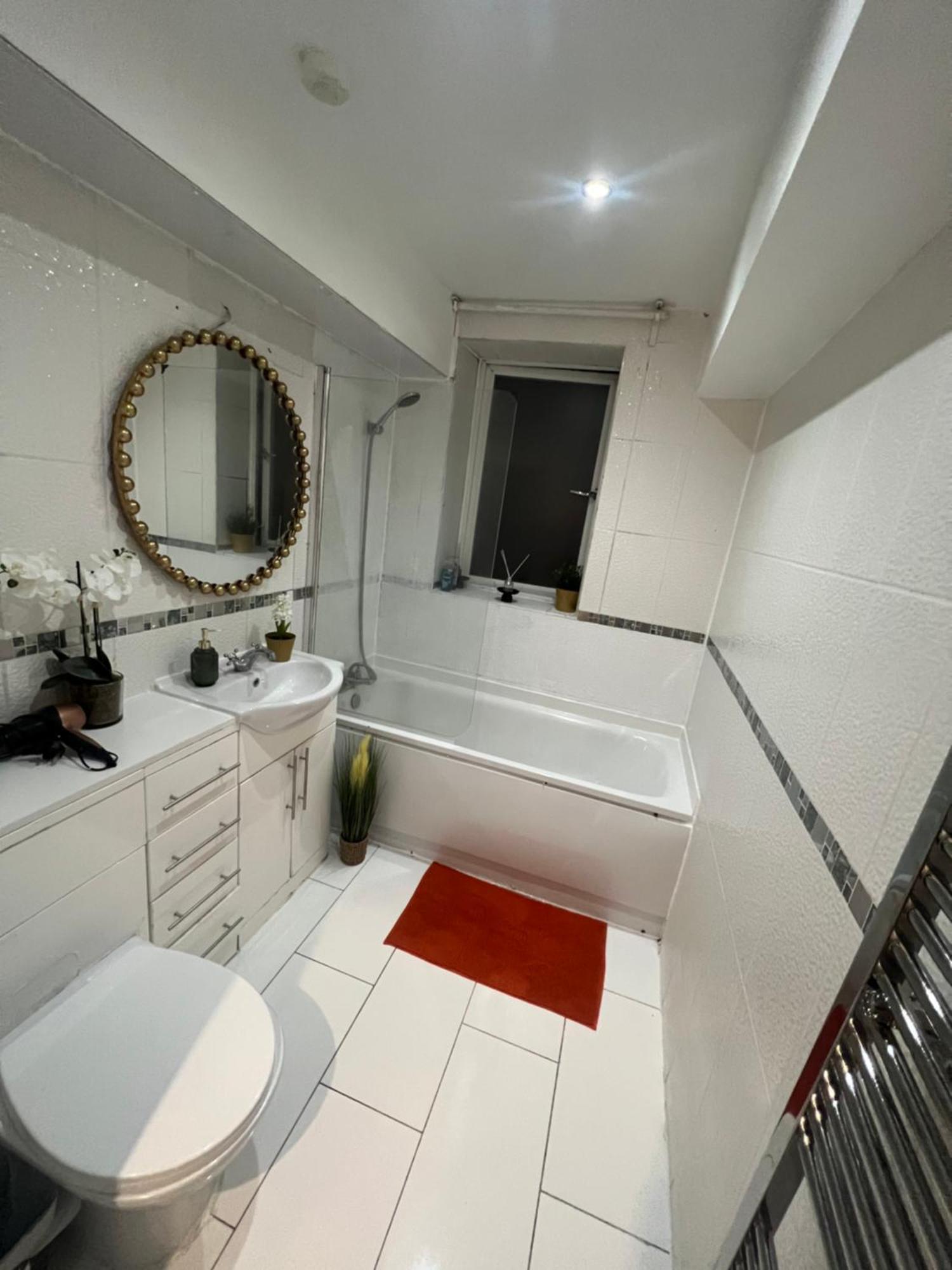 Cosy Luxurious Room In The Heart Of London Exterior photo